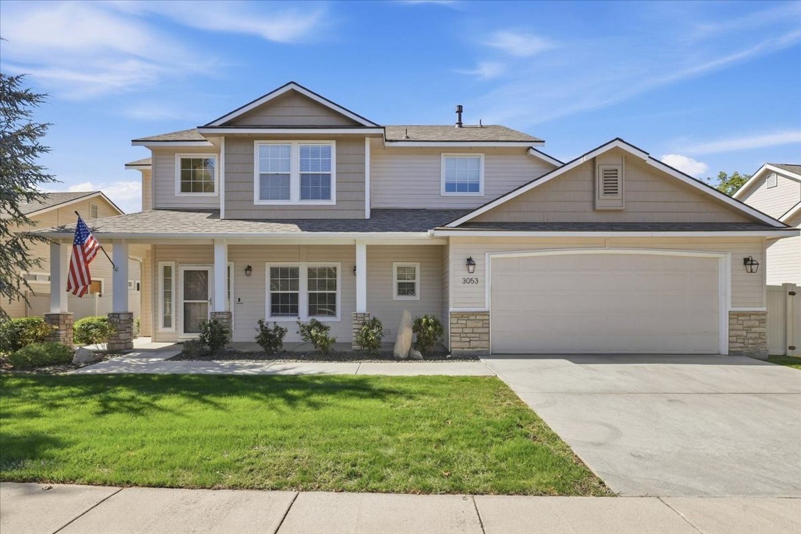 Meridian House: 3053 E Calabria