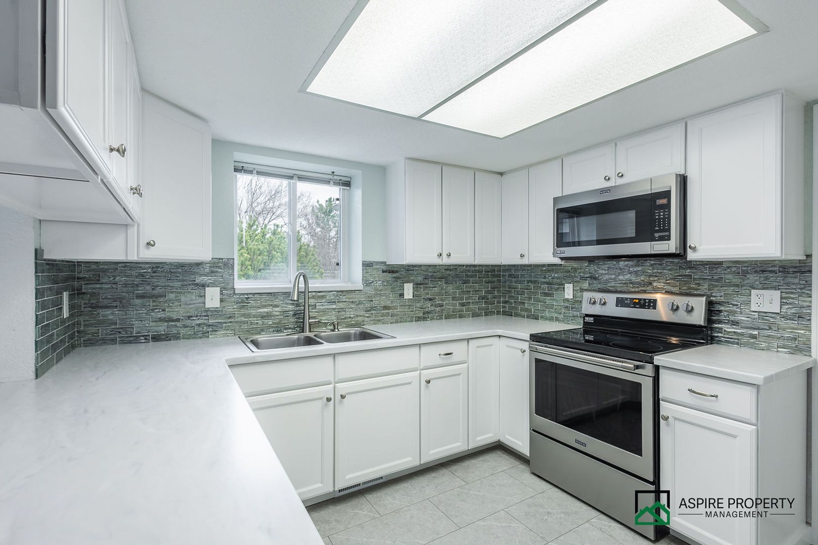 Meridian Townhome: 3286 W Sugar Creek Dr.