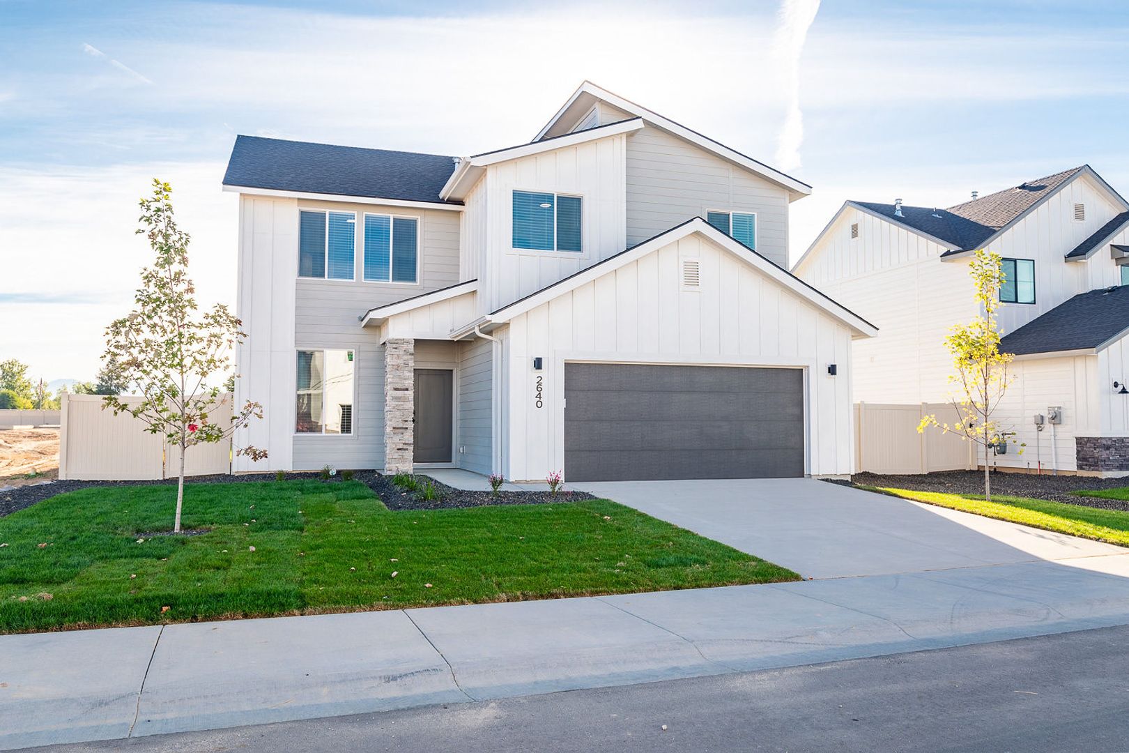 Star House: 2640 N Silver Wolf Ave