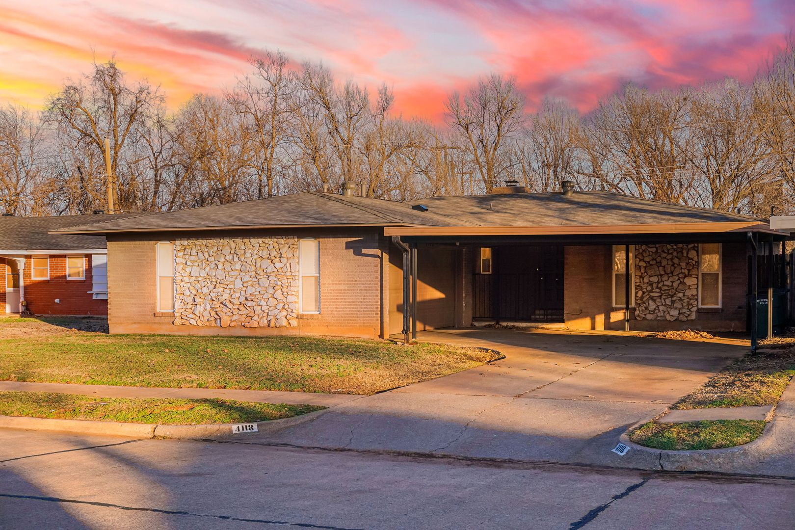 Del City House: 4118 SE 14th St