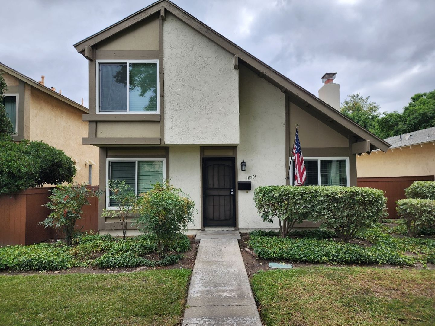 Tierrasanta 4 bedroom 2.5 bath, Garage, Upgraded! 