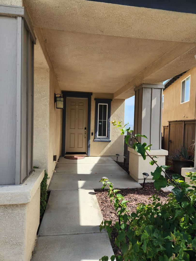 La Mesa House: 7342 Orien