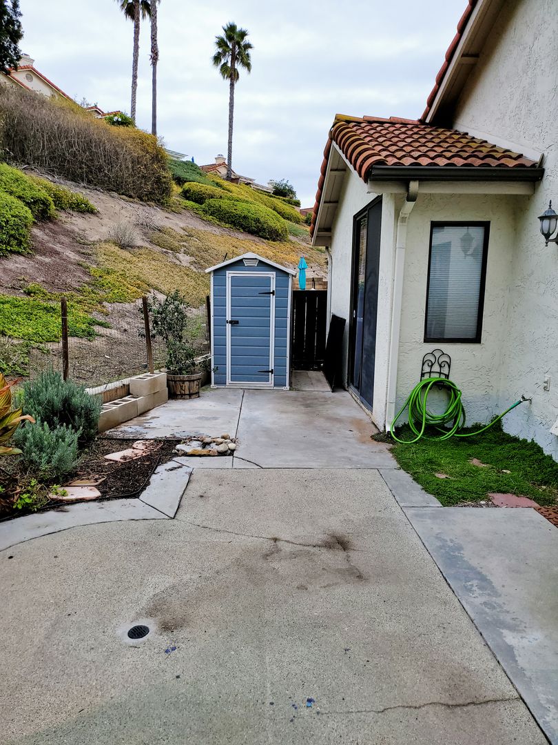 San Diego House: 11854 Caminito Ryone