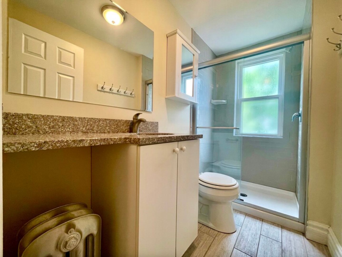 Saint Louis Apartment: 4245 West Pine Blvd.