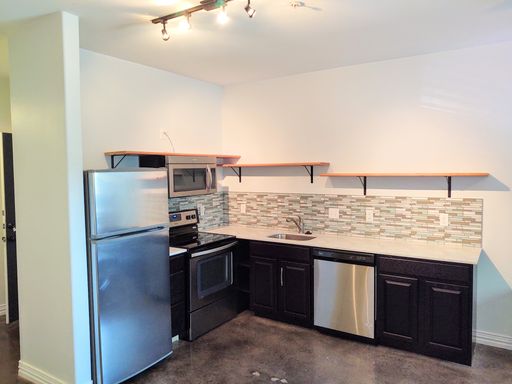 STEP UP TO A NEW LIFESTYLE AT 2505 HICKORY PARK. – photo 1