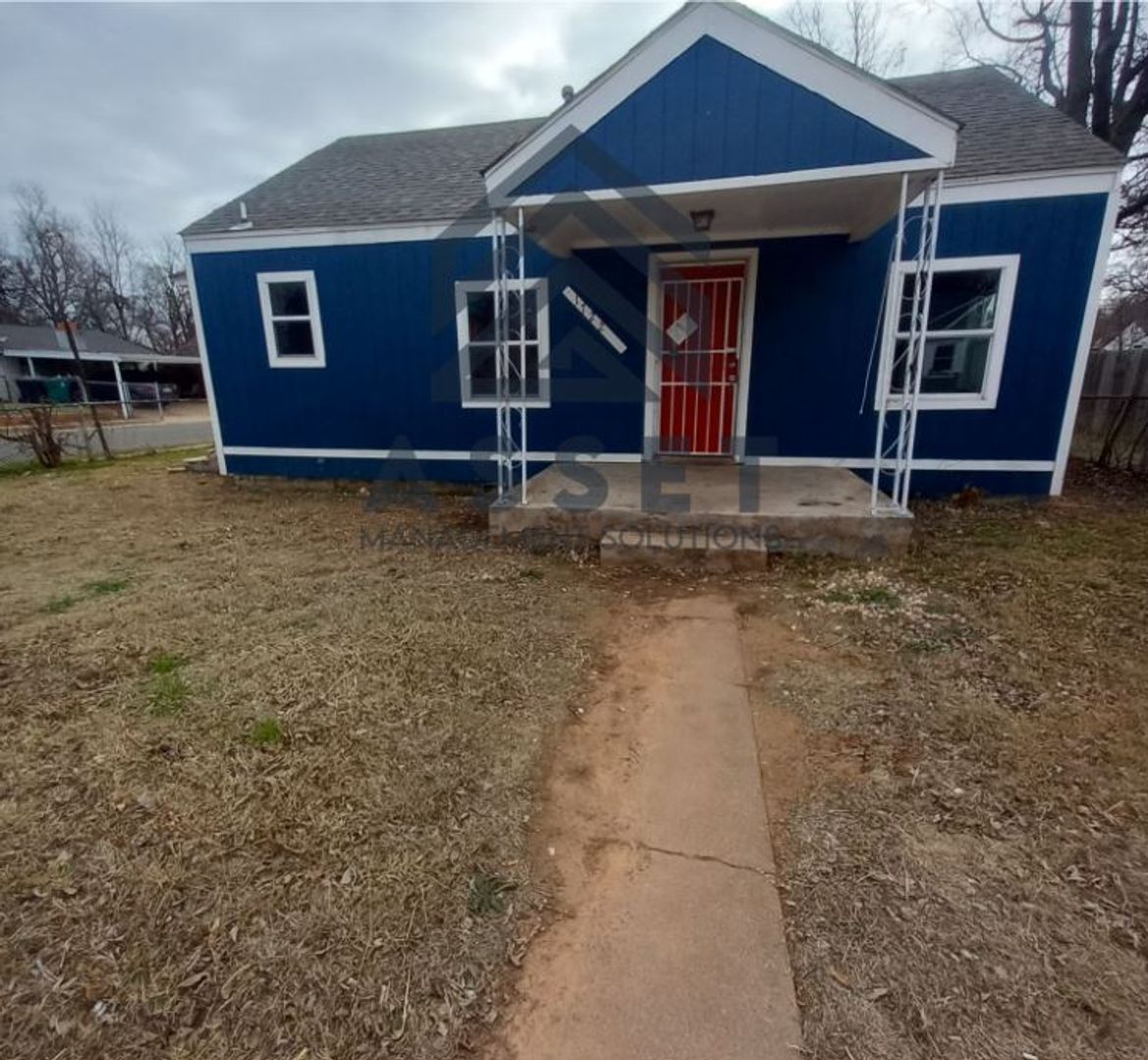 Oklahoma City House: 1722 NE 20th