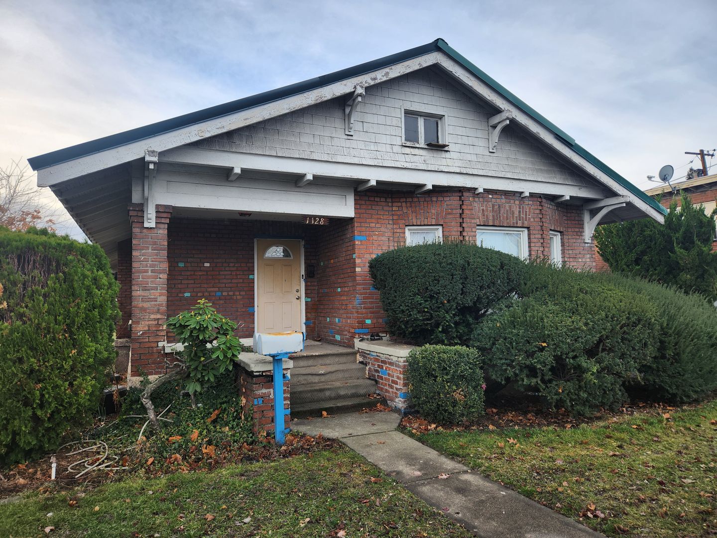 Yakima Apartment: 1128 W. Nob Hill Blvd