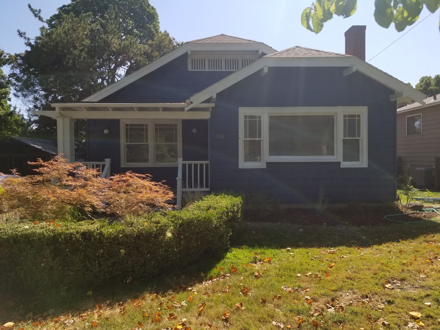 Yakima House: 301 N. 25th Ave