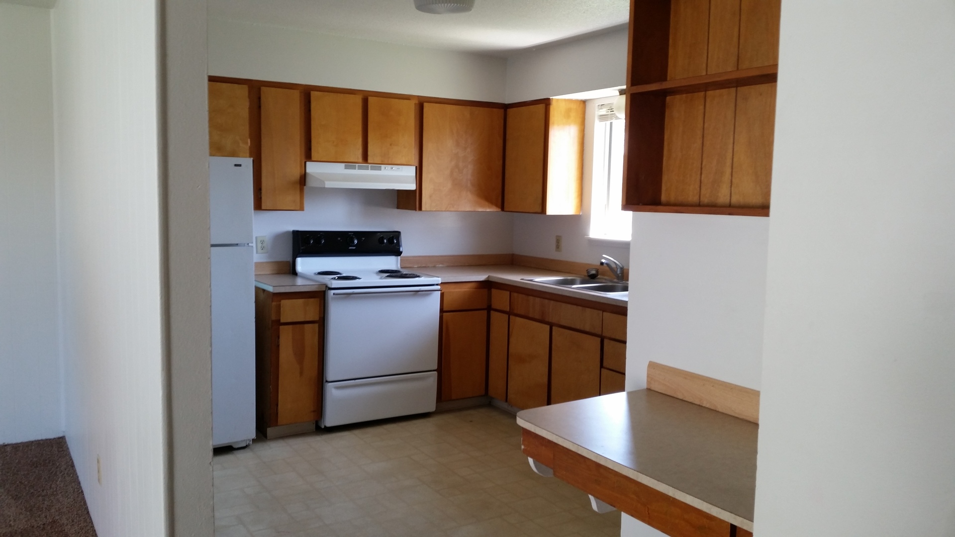 Yakima Apartment: 1325 S 34th Ave