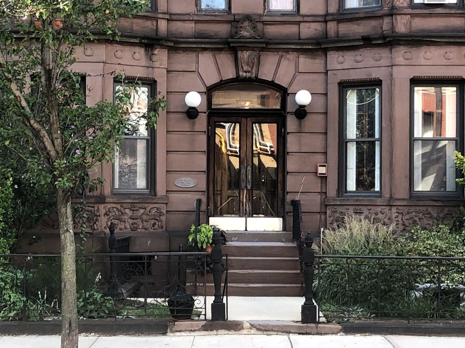 518 Hudson St, 1Rf – photo 1