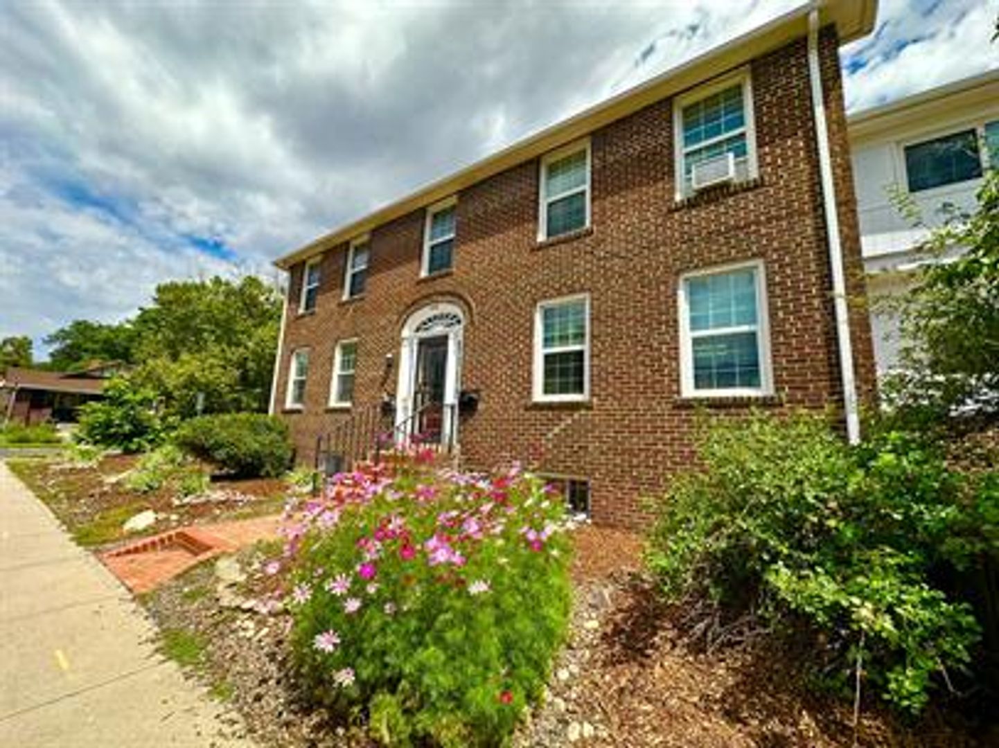 Denver Apartment: 1400 Monroe Street