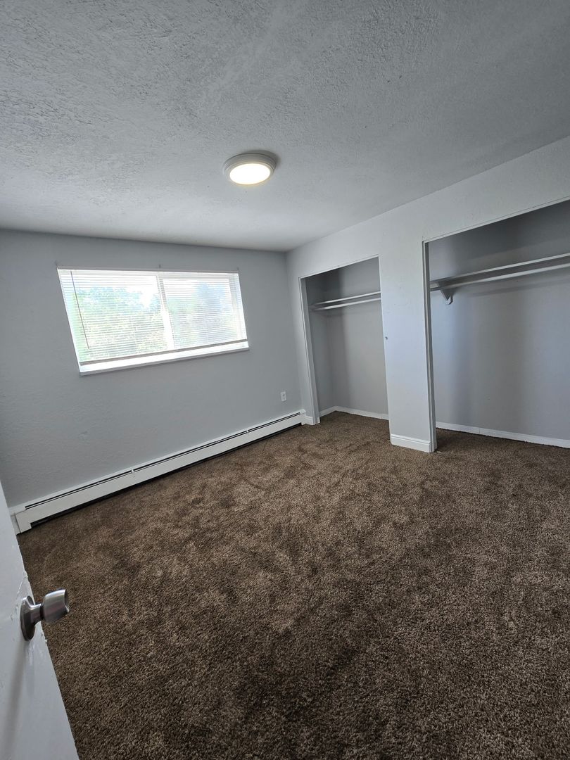 1666 Clinton St 4 of 9