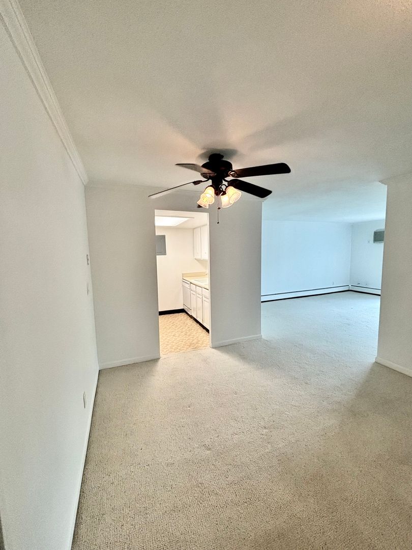 Golden Apartment: 1150 Golden Circle #501