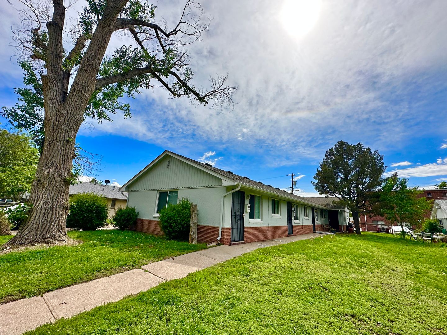 Aurora Apartment: 1159-1181 Akron Street