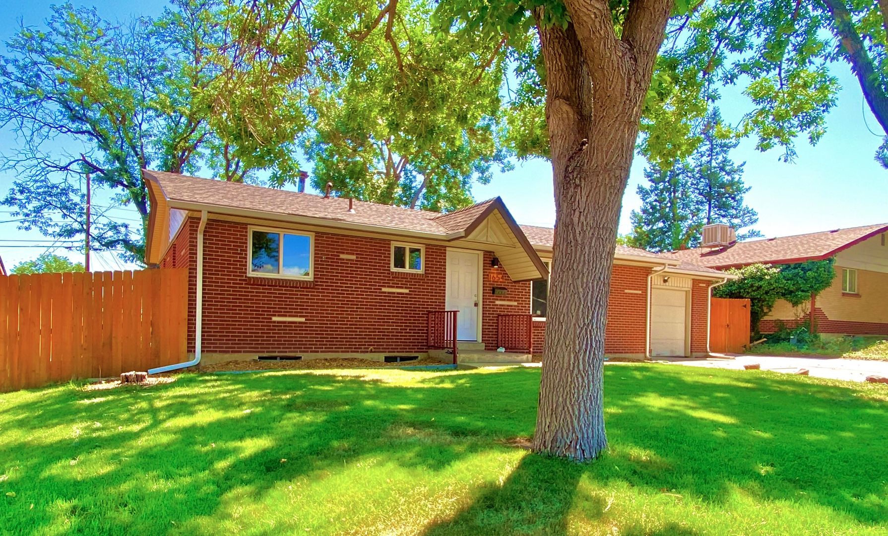 Lakewood House: 1654 South Balsam Street