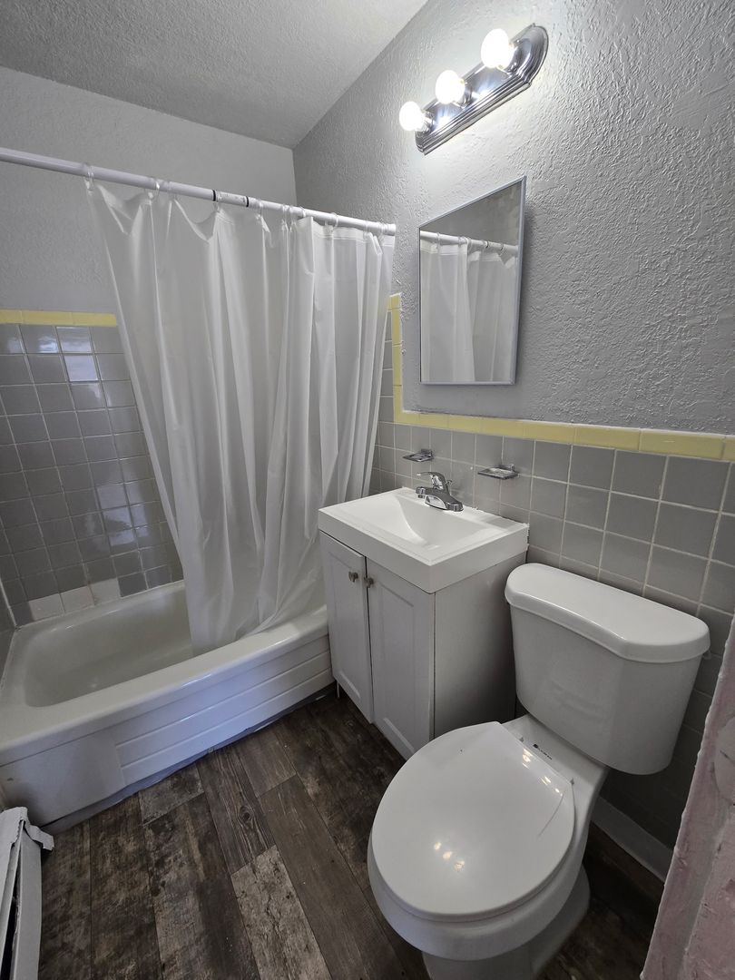 1666 Clinton St 9 of 9