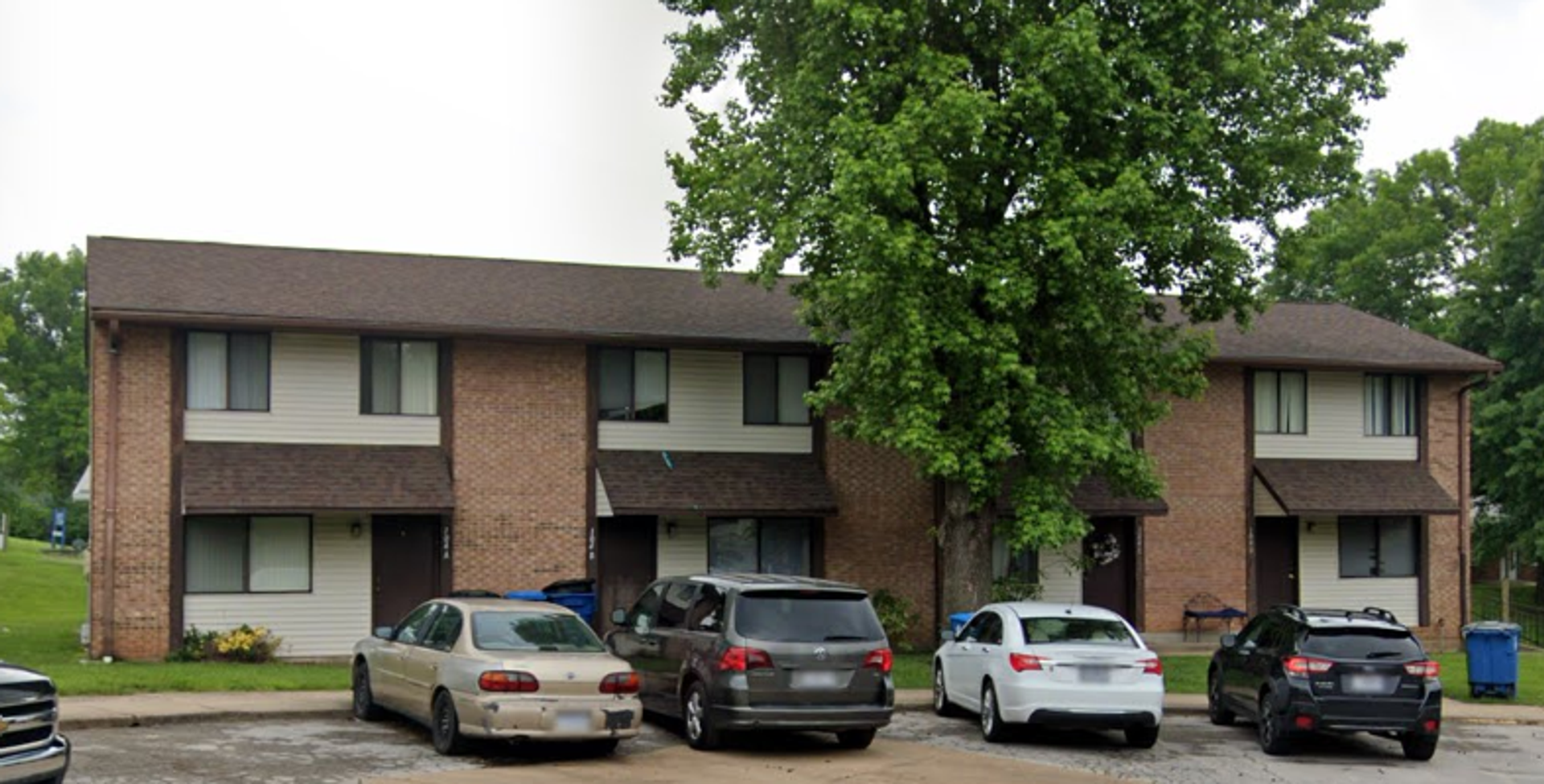 New Haven Apartment: Ridgeway Drive