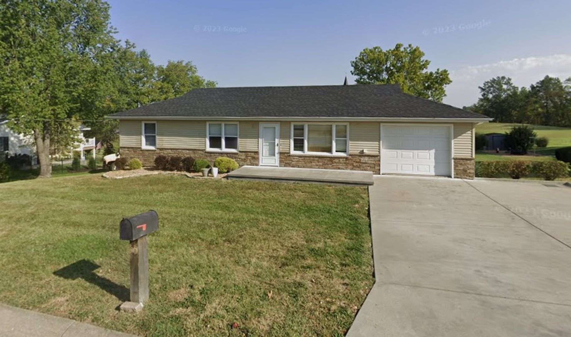 Washington House: 1003 Rose Lane
