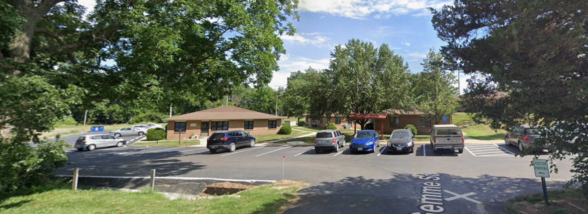 STE GENEVIEVE Apartment: 185 STE. GEMME  APT.