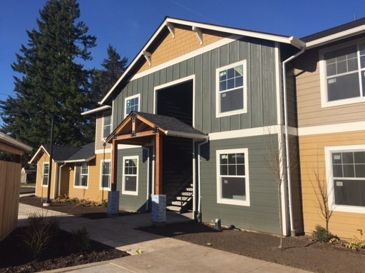 690 SE 5th Ave #102 – photo 1