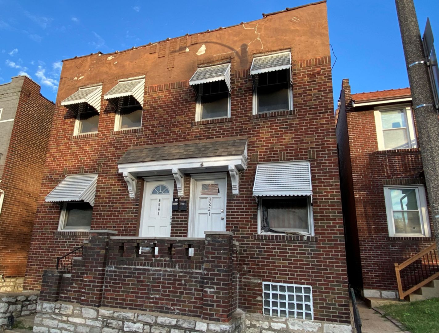 St Louis Apartment: 3221 Gravois Avenue