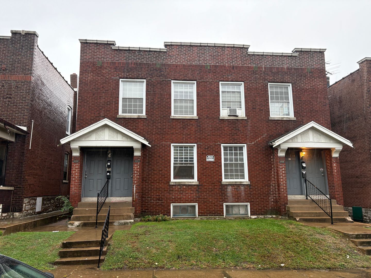 St Louis Apartment: 3654-56 Montana Street