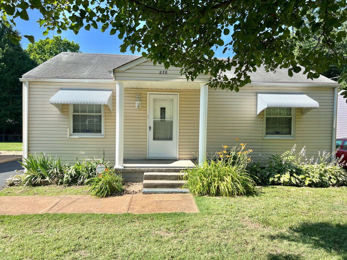Hazelwood House: 238 Sadonia Avenue