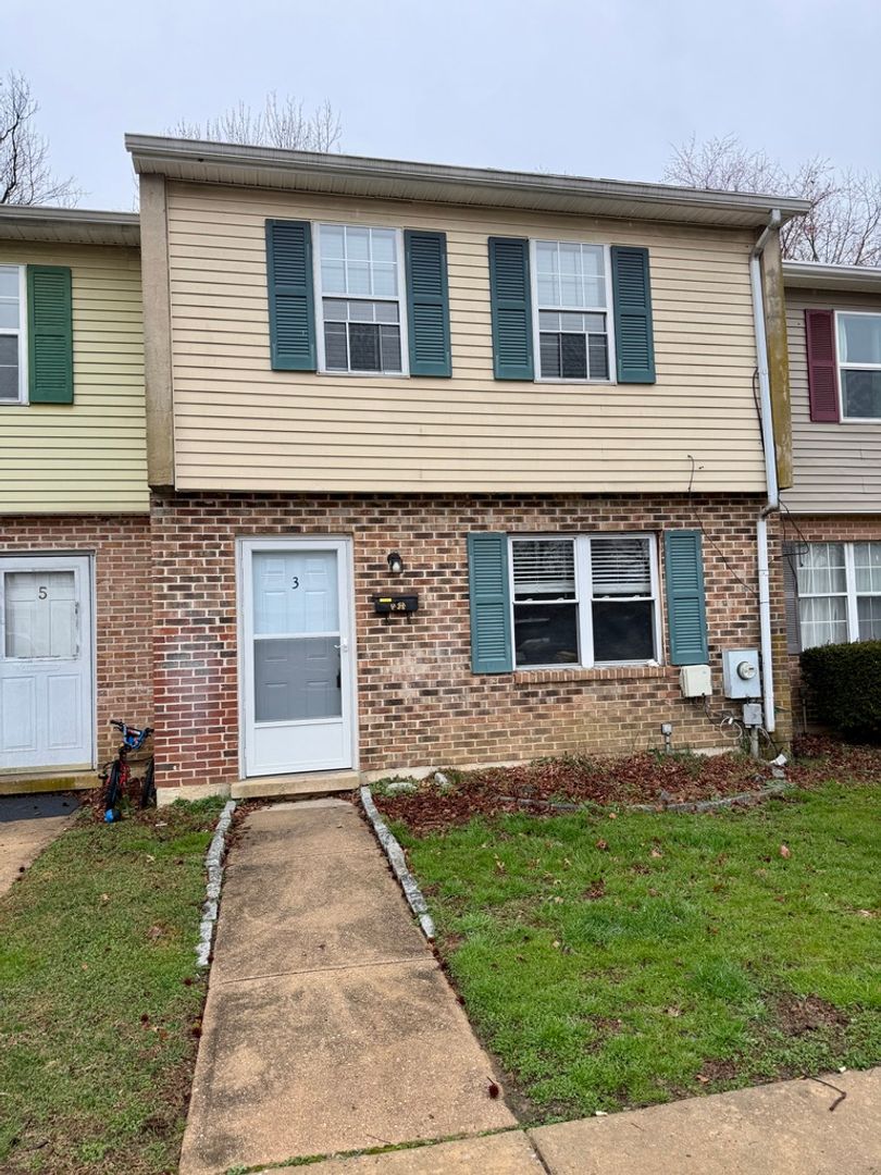 Newark House: 3 Dunsmore Road