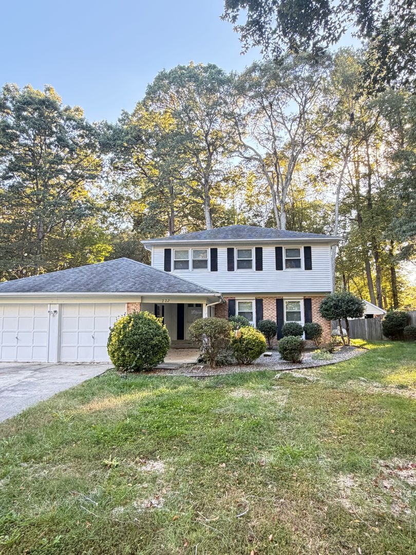 Welcome to 222 Merion Rd!