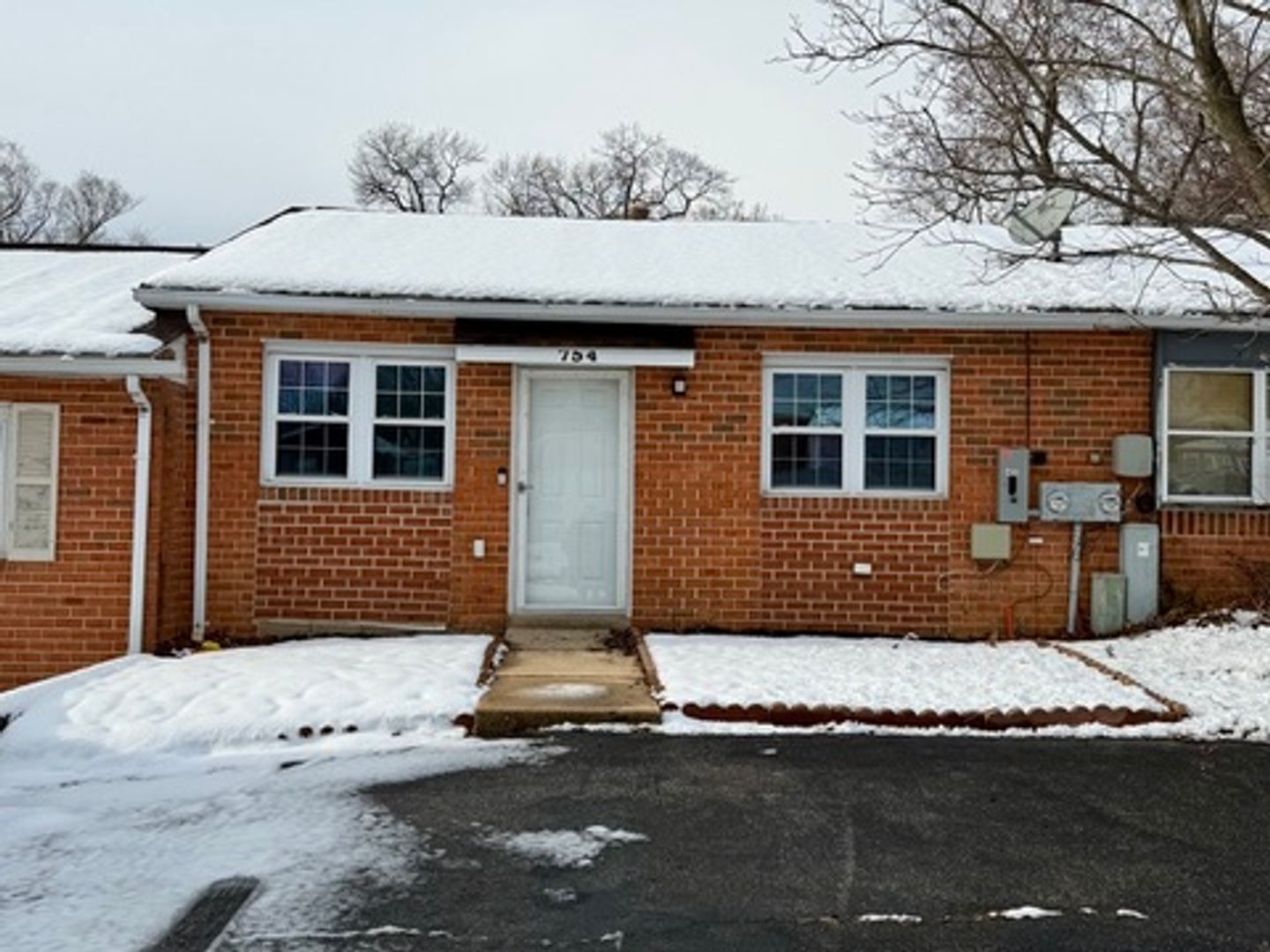 Newark Townhome: 754 Red Clay Drive