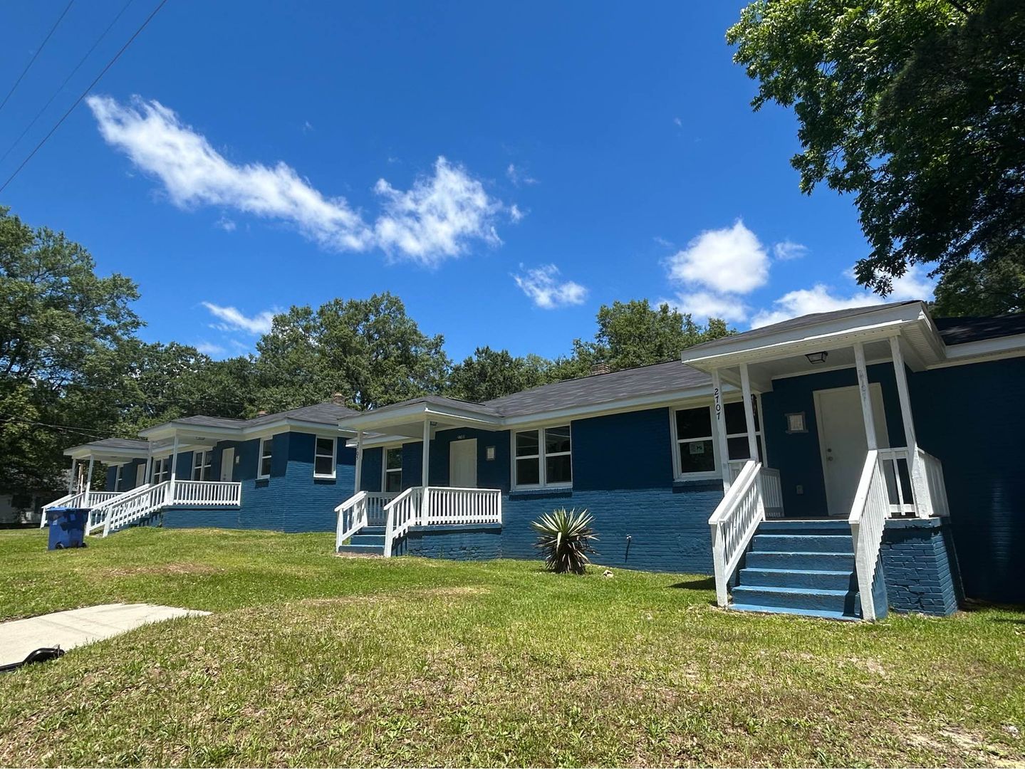 Columbia Multiplex: 2705/2707 School House Road - 2707 School House