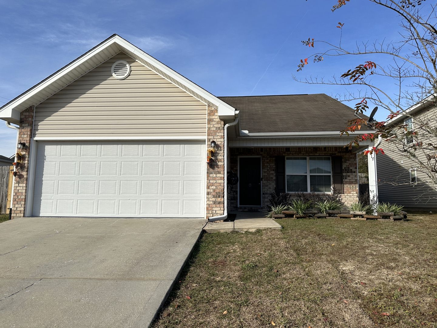 Crestview House: 417 Eisenhower Drive