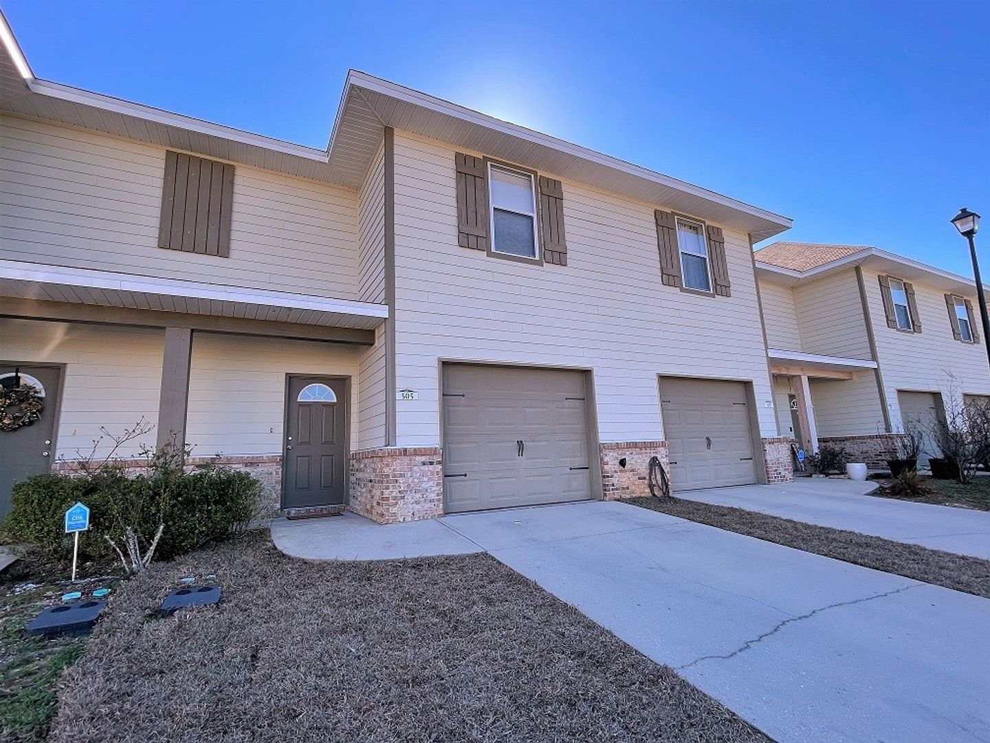 Crestview Apartment: 505 Arbor Lake Dr.