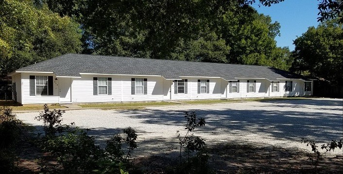 Crestview Apartment: 534 Brock Ave