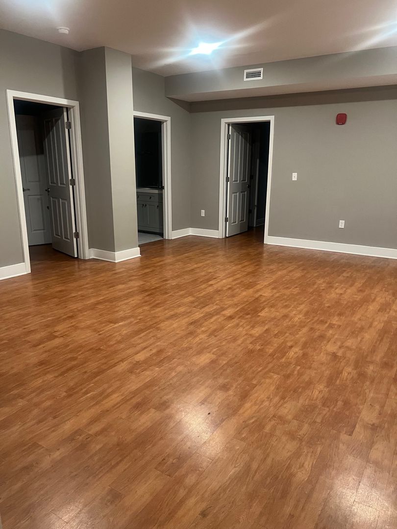 Baltimore Apartment: 300 W Fayette Street