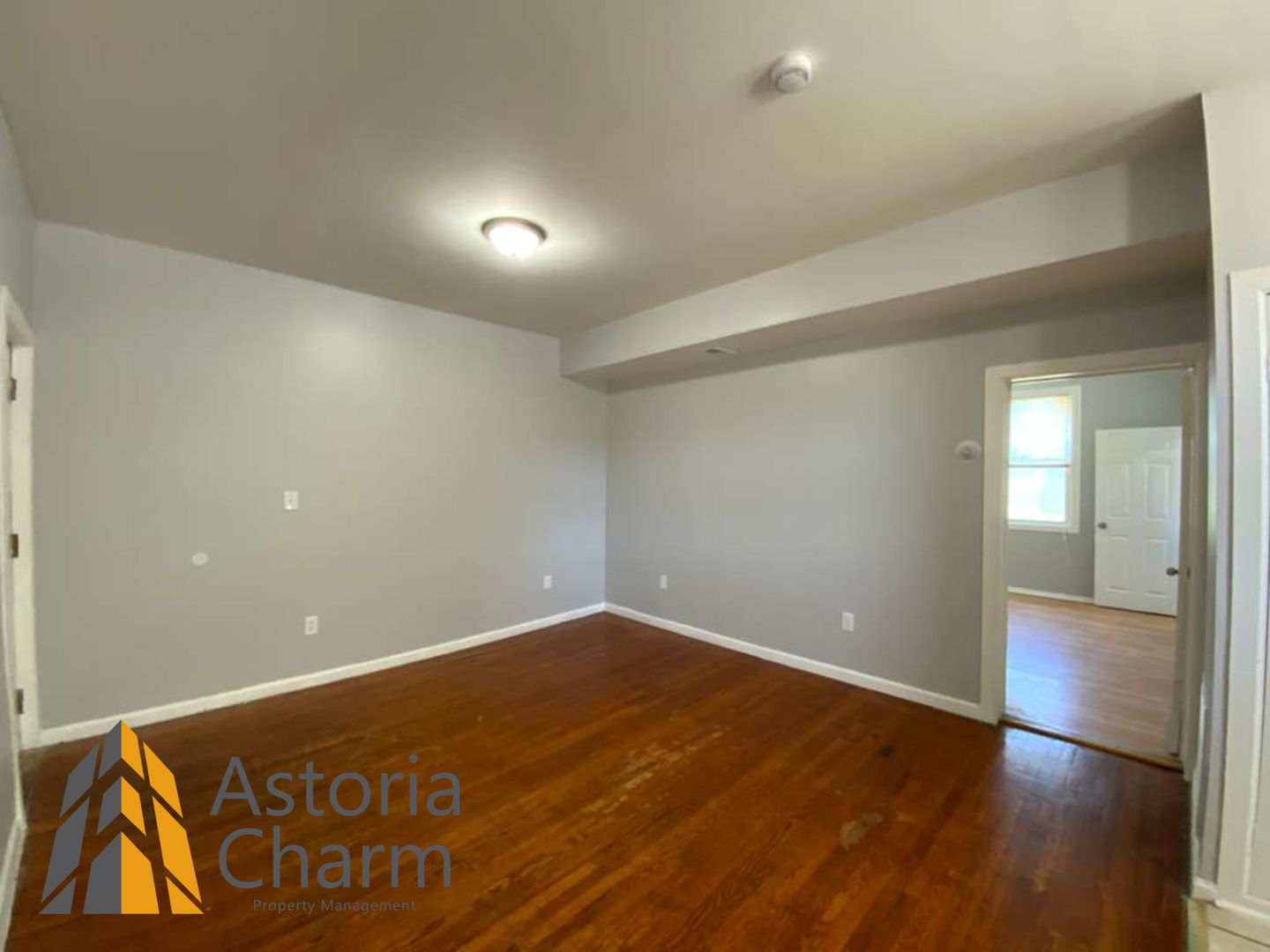 Baltimore Apartment: Clifton-Roslyn
