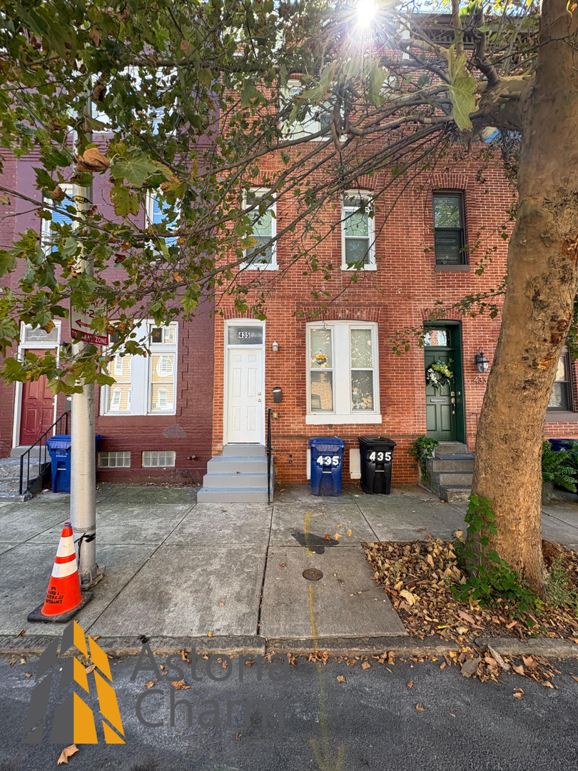Baltimore House: 435 E Lanvale St
