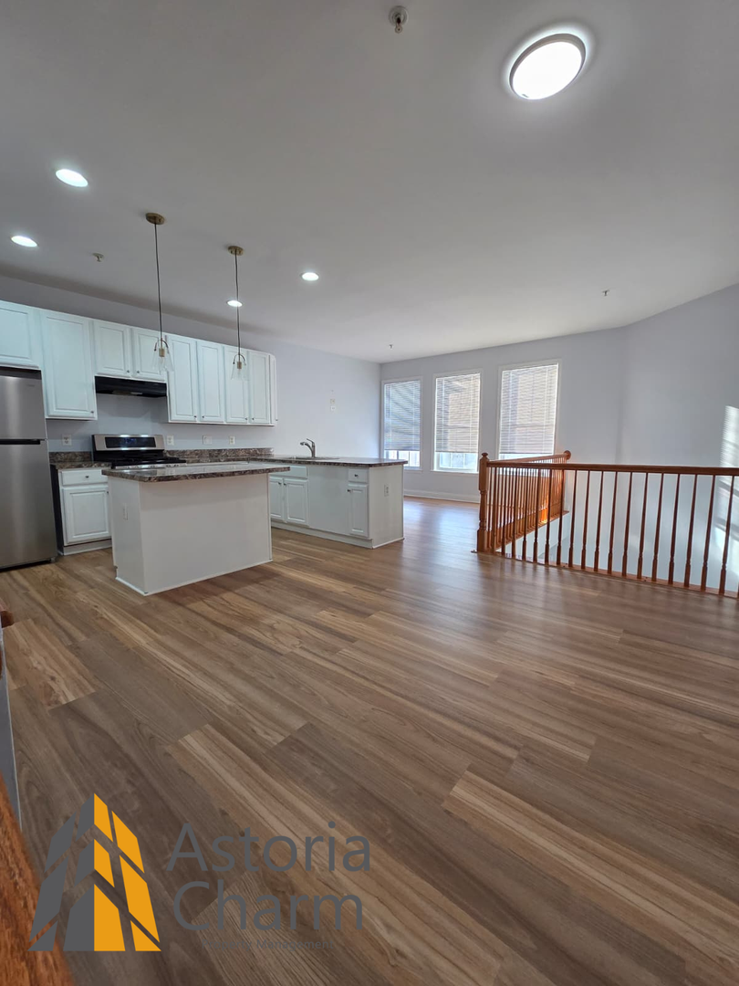 Owings Mills House: 9127 Marlove Oaks Ln