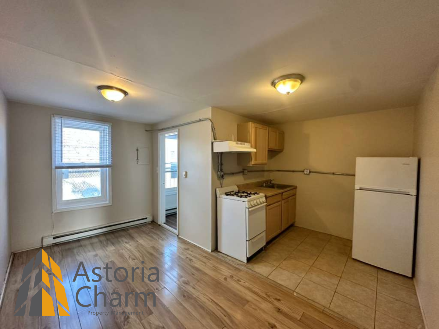 Baltimore Apartment: 910 Edmondson Ave