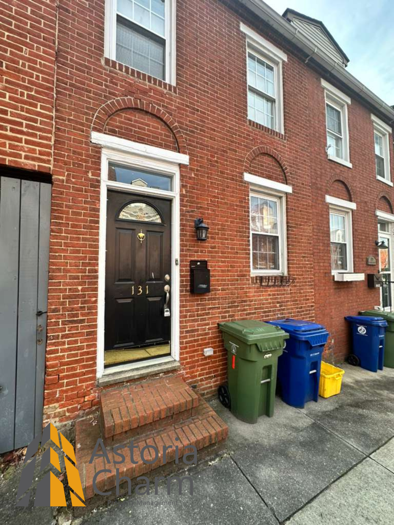 Baltimore House: 131 Gittings St