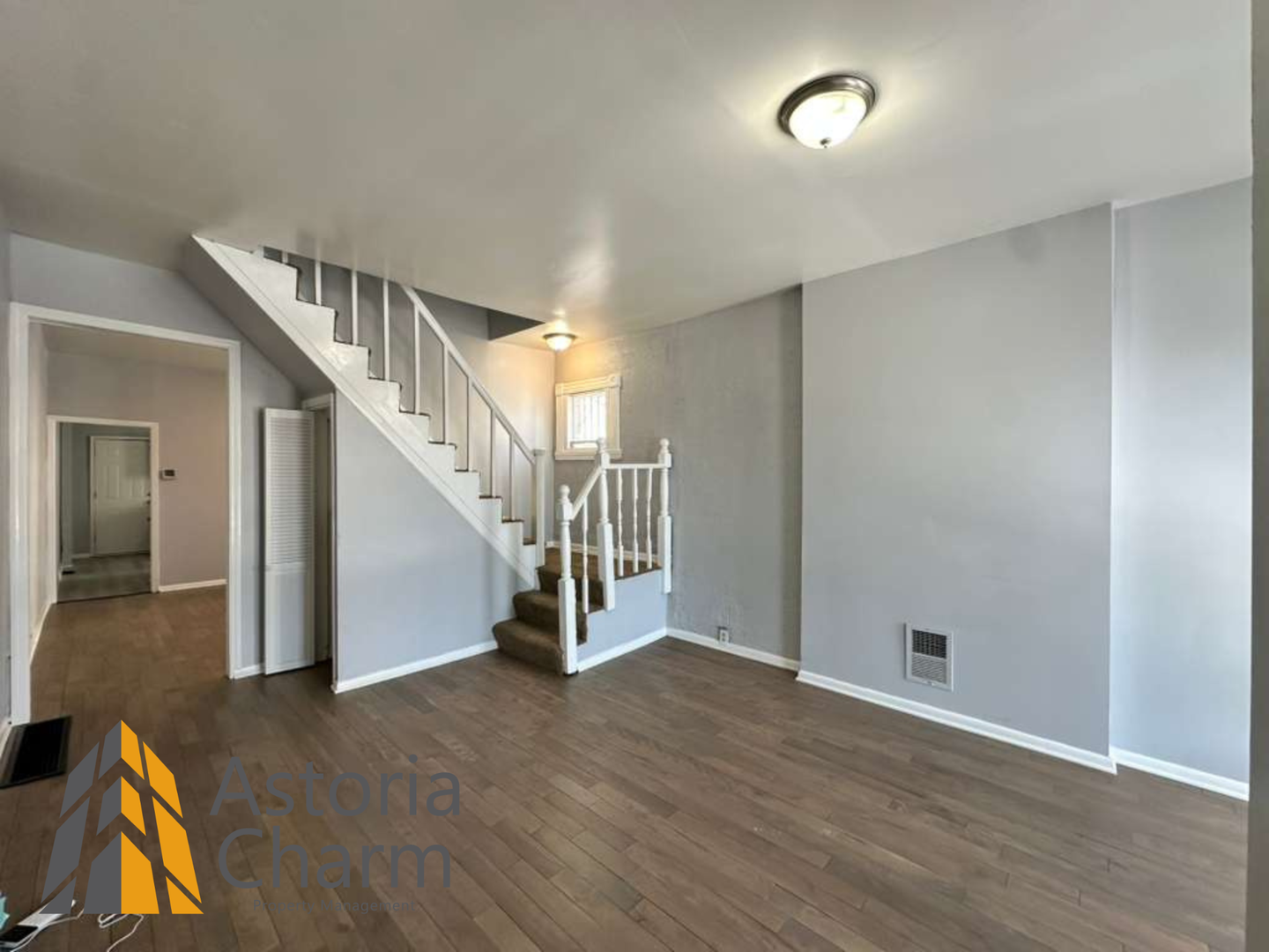 Baltimore House: 1806 N Longwood St