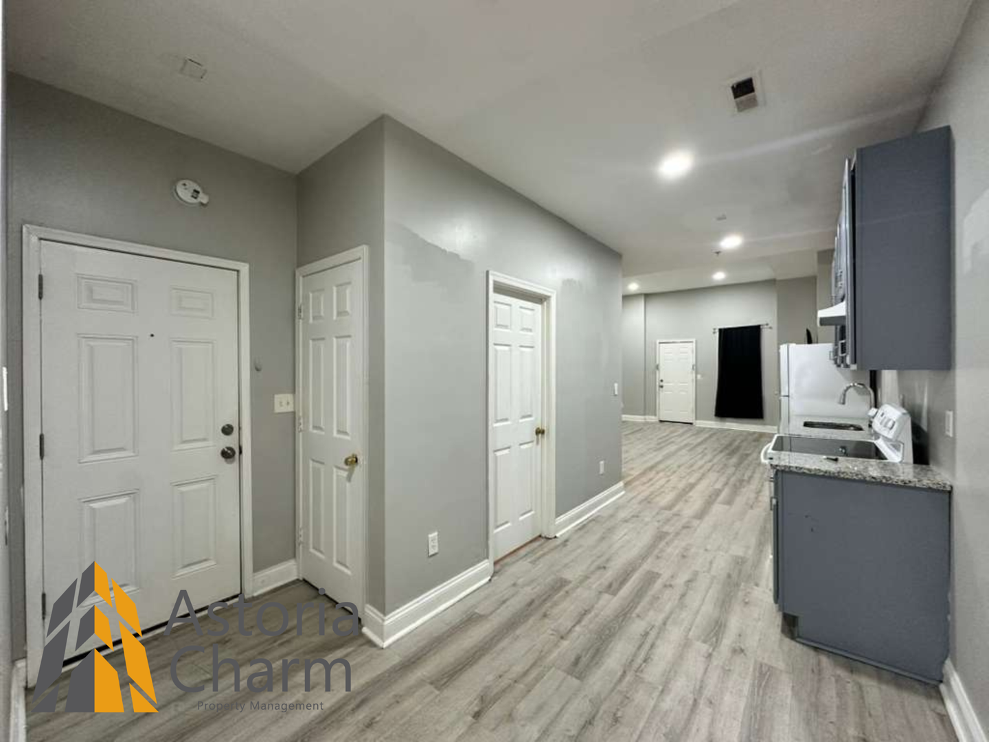 Baltimore Apartment: 1918 N Charles St