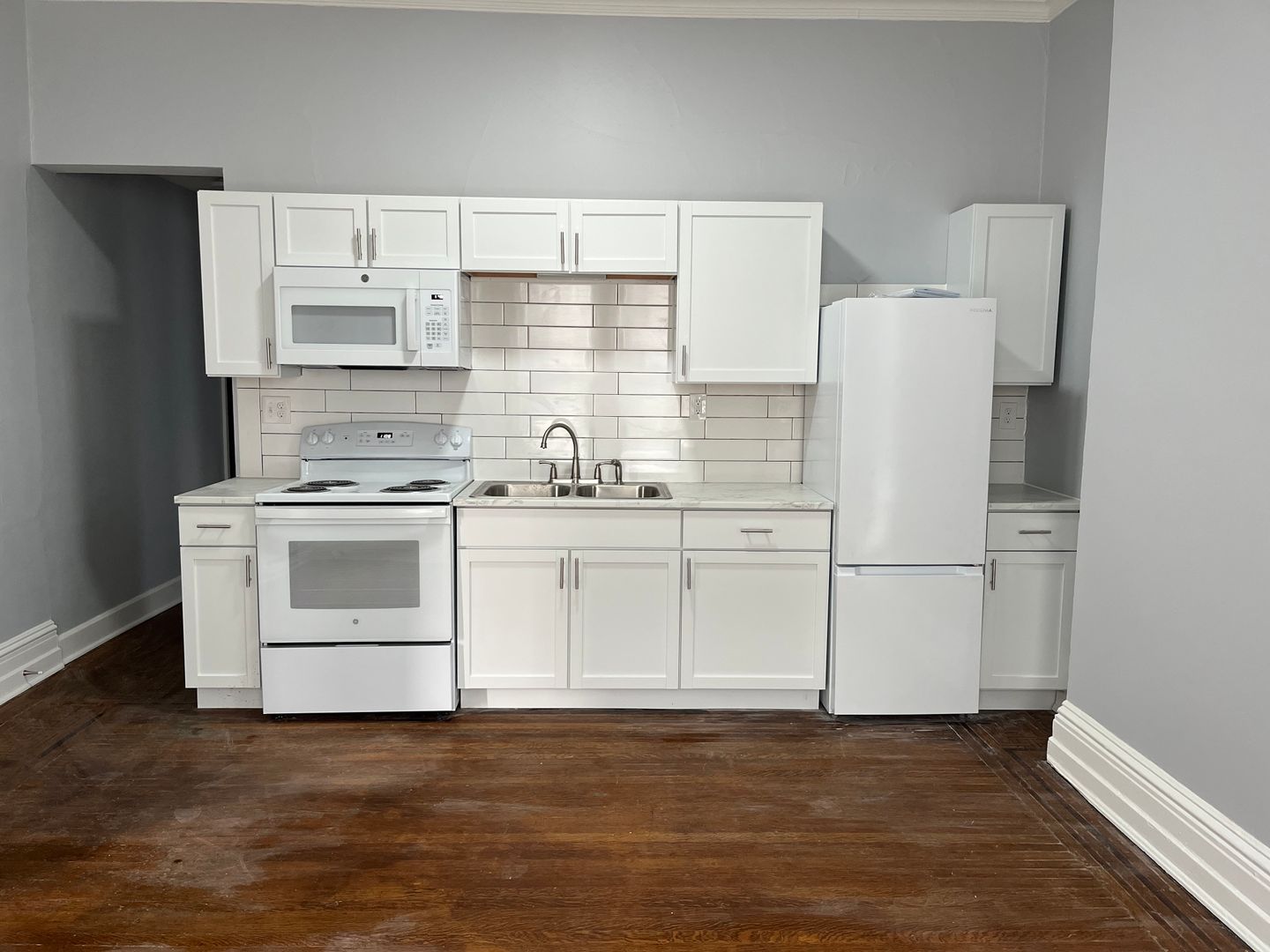 Racine Apartment: 920 Main St.
