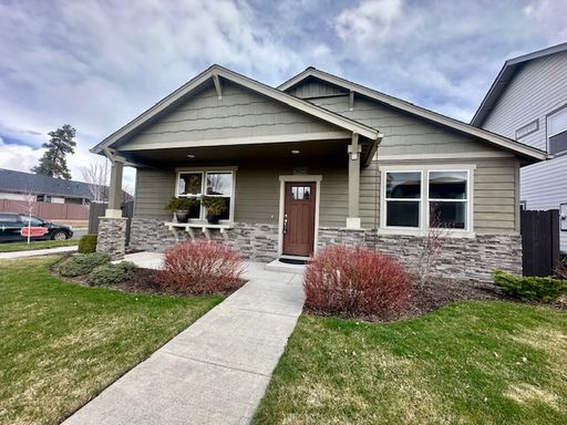 Beautiful Single Level, Corner Lot! – photo 1
