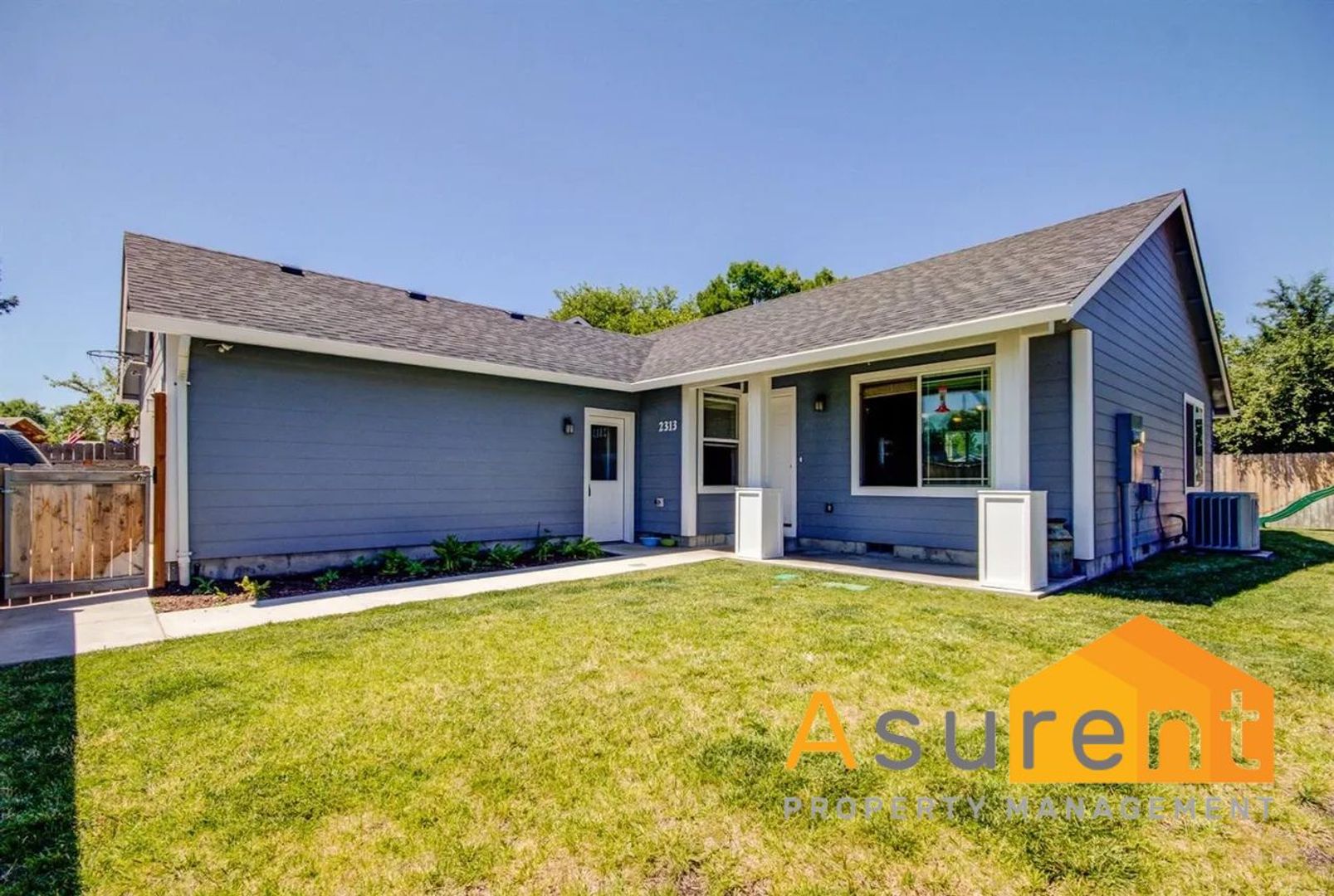 Medford House: 2313 Crater Lake Ave