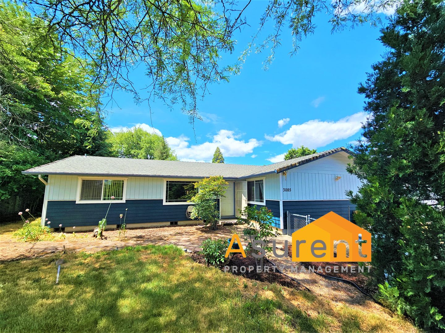 Medford House: 3085 Connell Ave