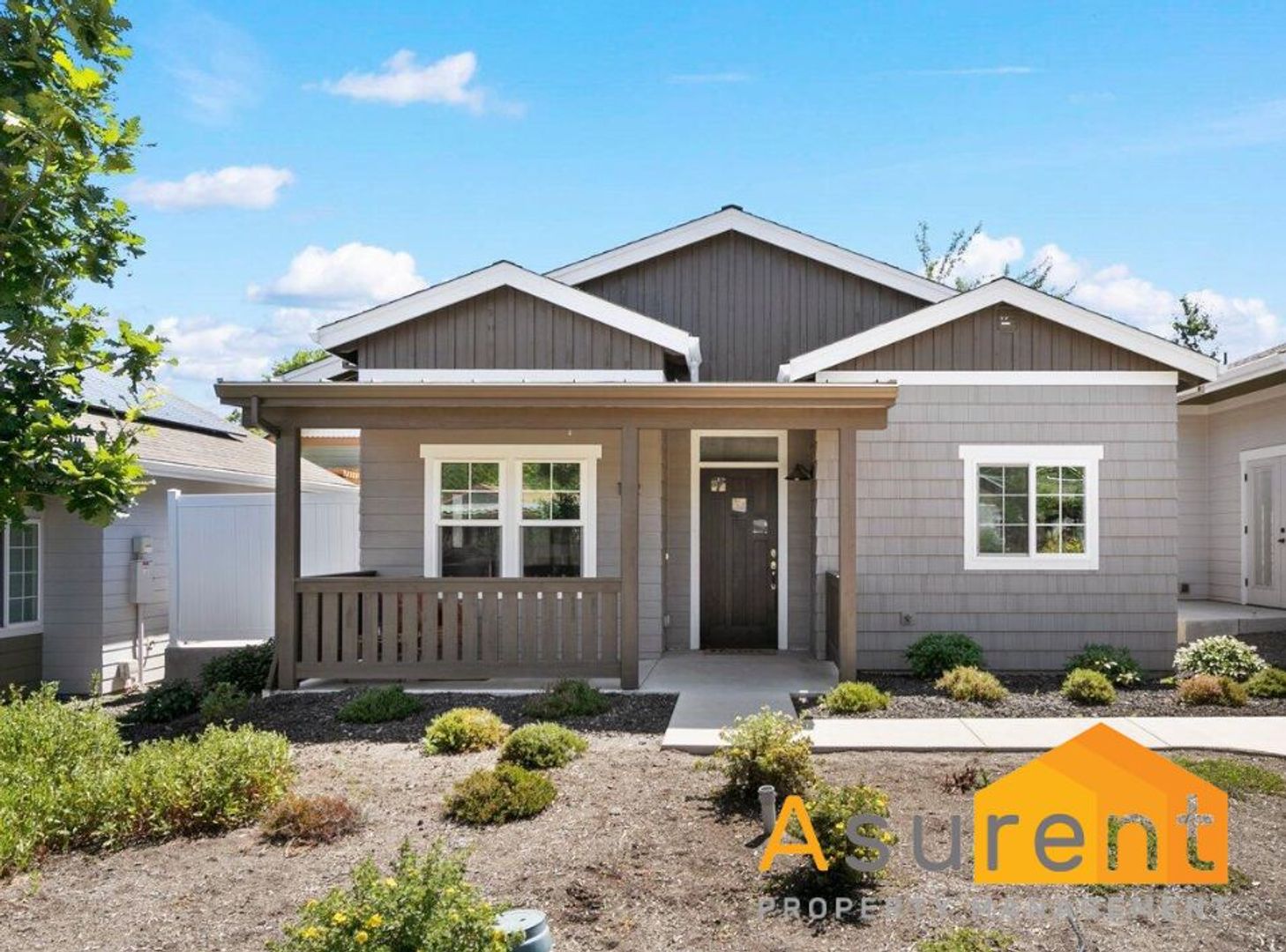 Ashland House: 152 Mountain View