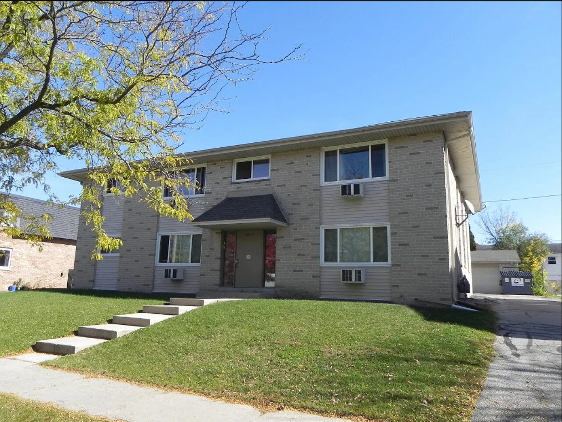 Waukesha Apartment: 2013 Madera St - Unit 2