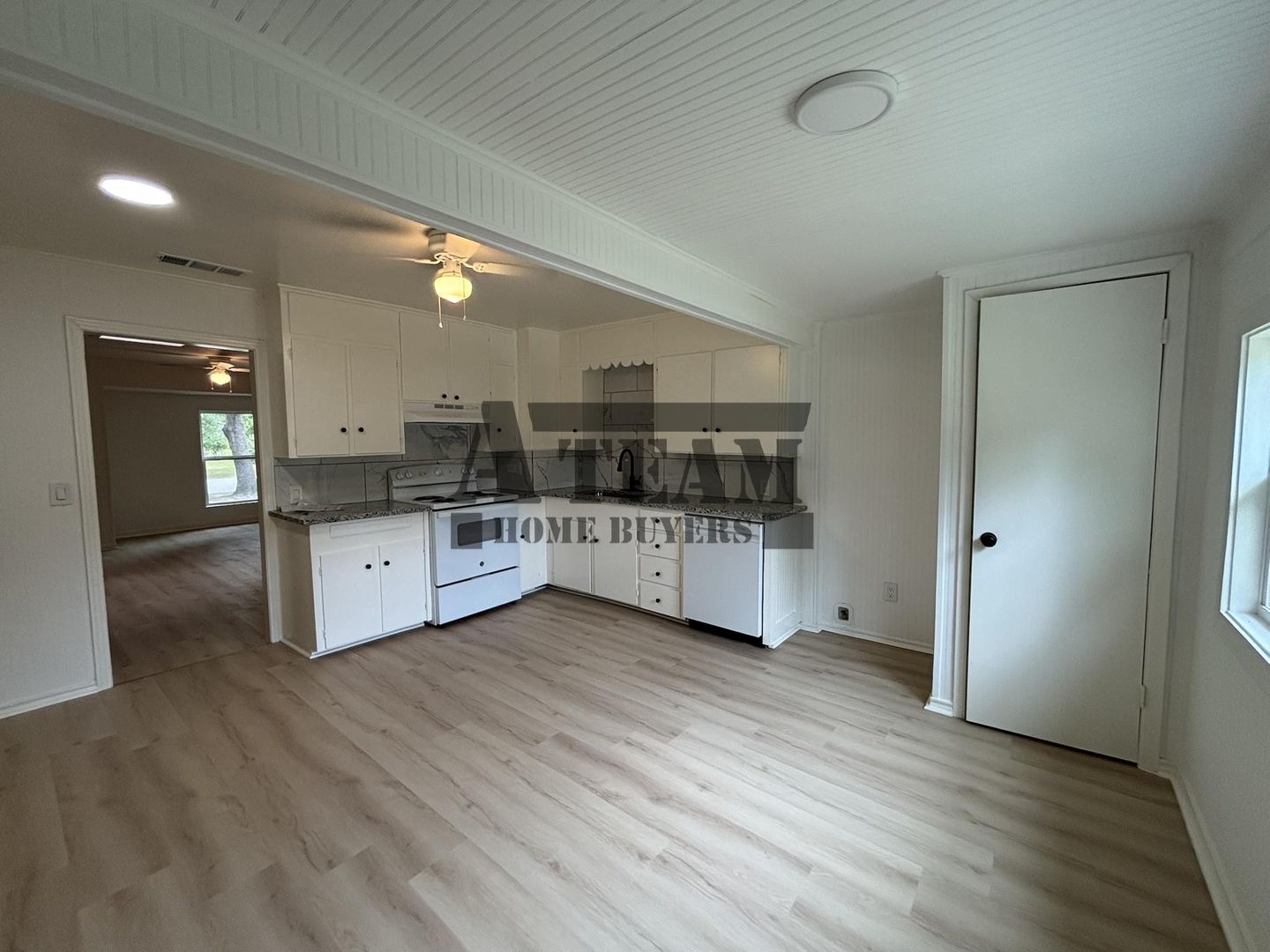 Athens House: 408 E Clinton Ave