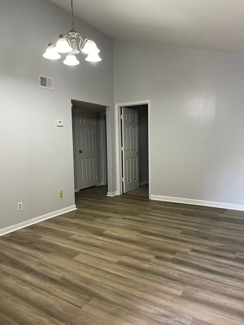 302B Stadium Village 5 of 12